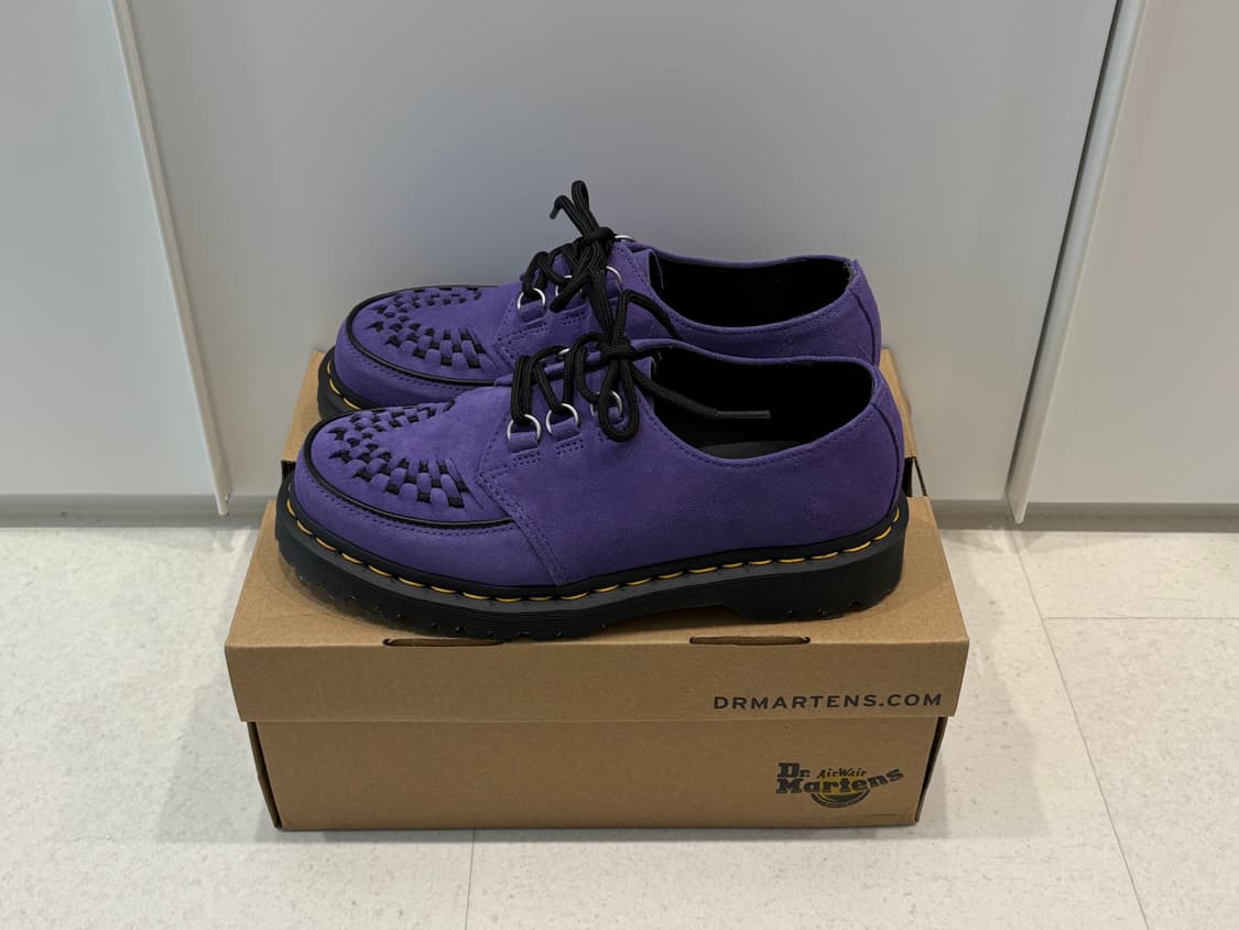 닥터마틴 램지 스웨이드 남여 공용 더비 슈즈 바이올렛 240사이즈 상품이미지1