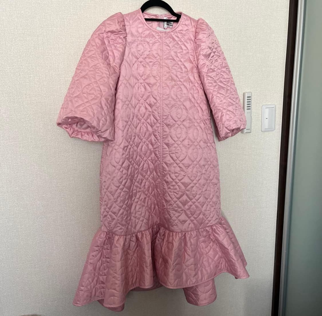 25fw noirkeininomiya 핑크 퀄팅 원피스 S 상품이미지1