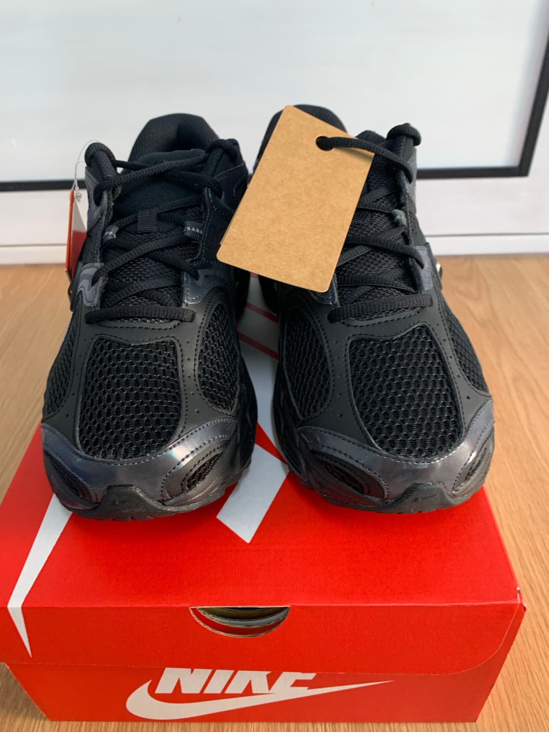 나이키 V5 런닝화 블랙 상품이미지1