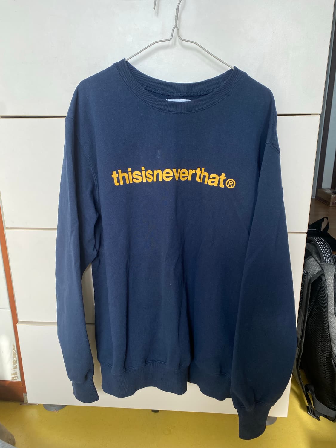 디스이즈네버댓 맨투맨 L 상품이미지1