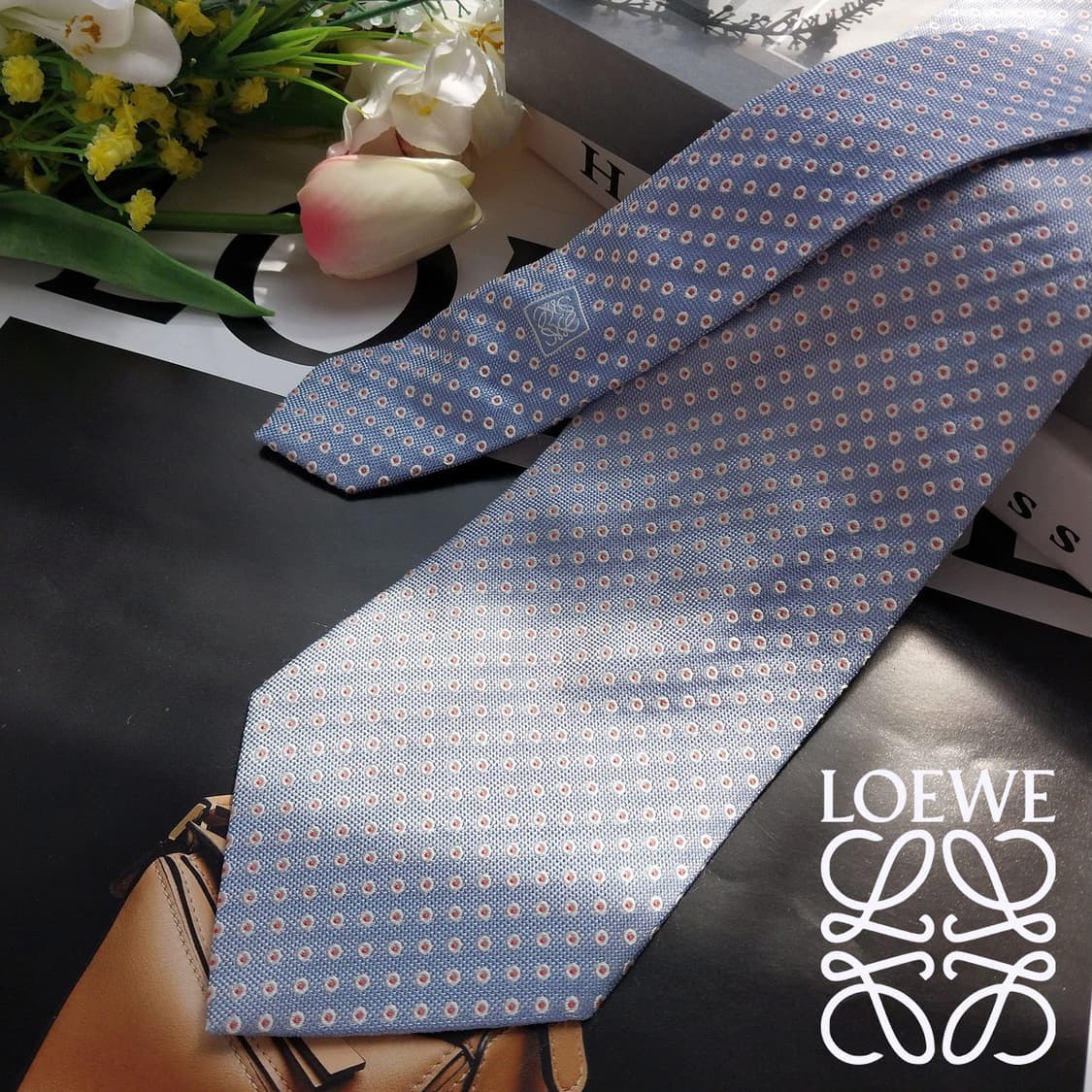 로에베 실크 블루 마이크로 도트 넥타이 9cm A-등급 K889 상품이미지1
