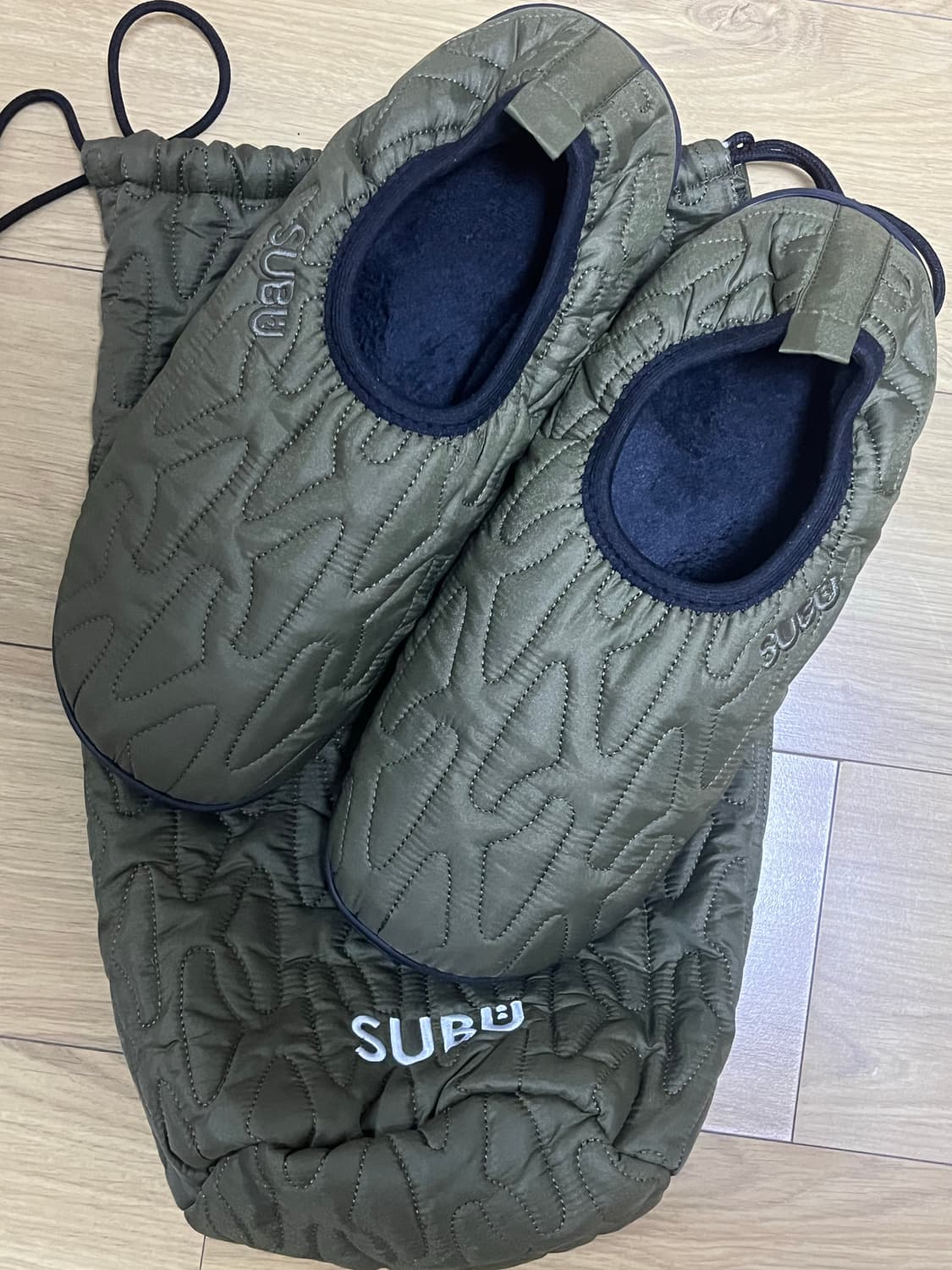 스부 뱀프 아웃라인 카키 2사이즈 260~270 새상품 상품이미지1