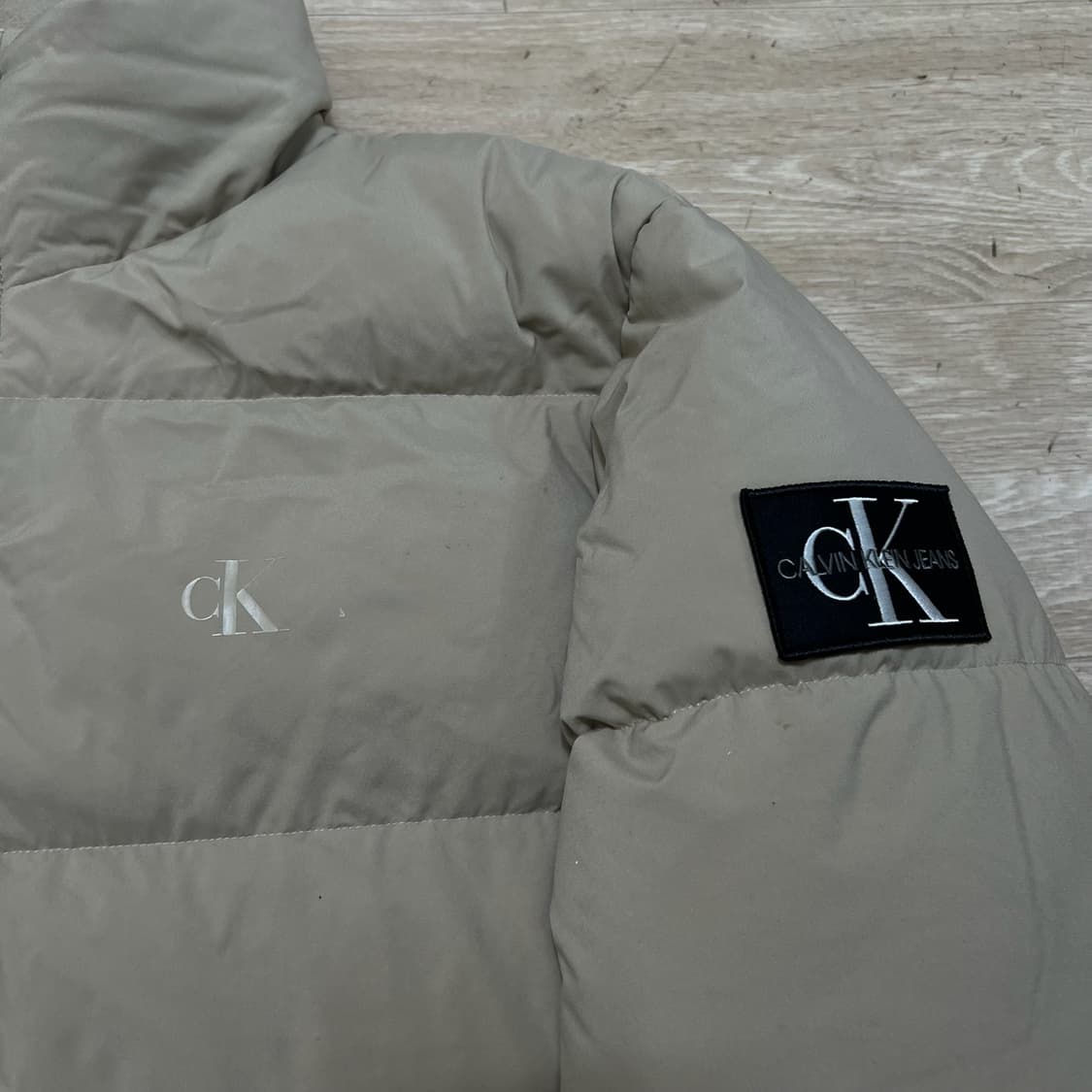 캘빈클라인 와펜 푸퍼 패딩 상품이미지4