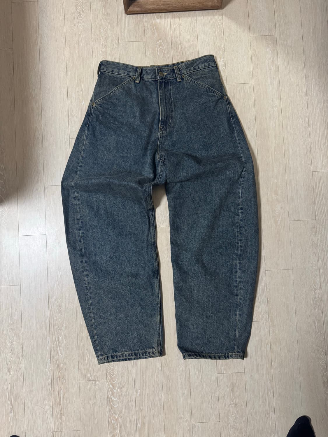해칭룸 커브드 진 빈티지 블루 2사이즈 상품이미지4