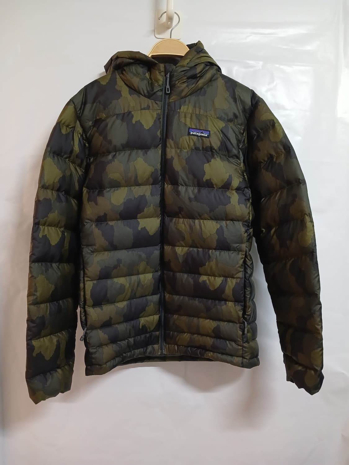 (S,95)파타고니아 카모 경량패딩 상품이미지1