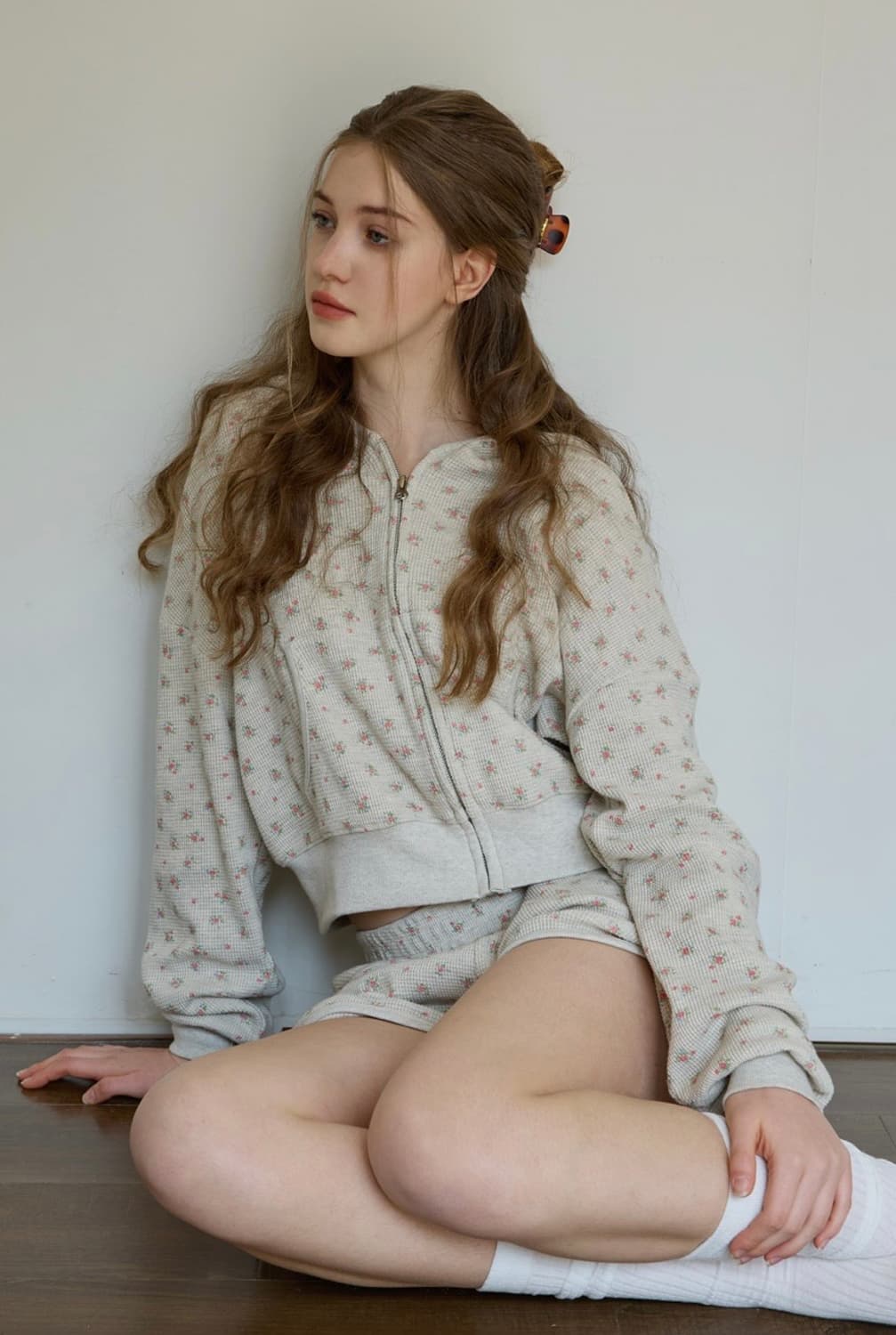 레터프롬문 SET 앤디 플라워 와플 오트밀 후드 반바지 세트 상품이미지1