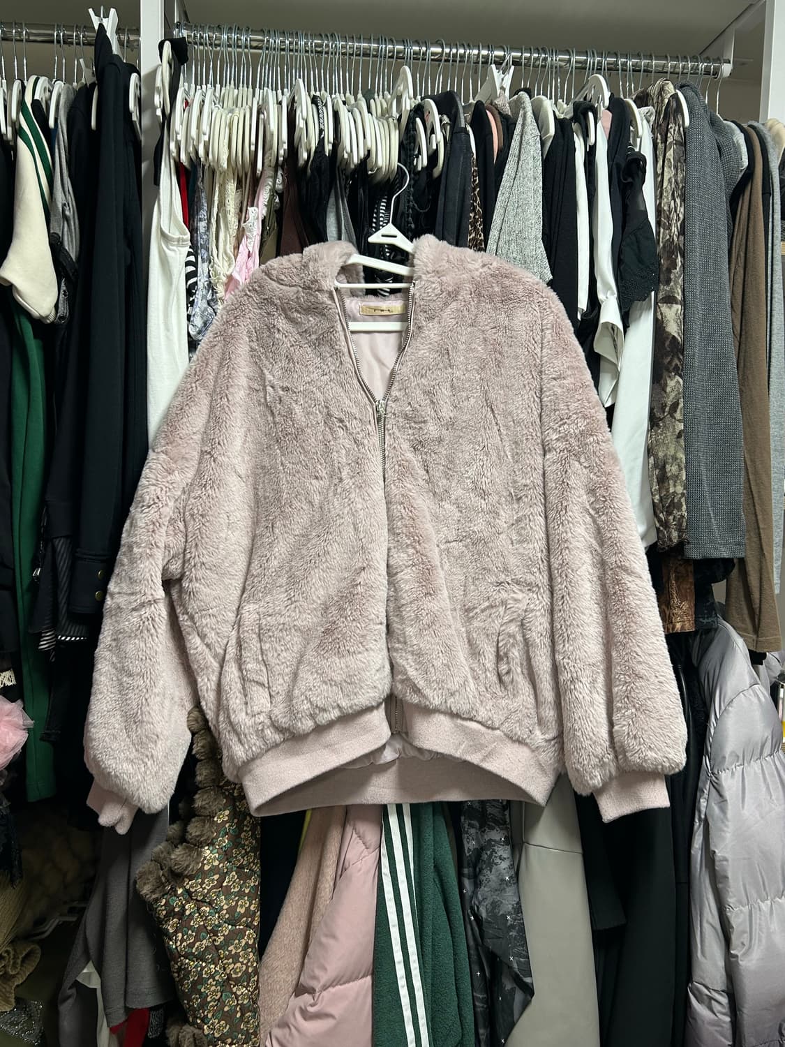 핑크 퍼 후드집업 상품이미지1