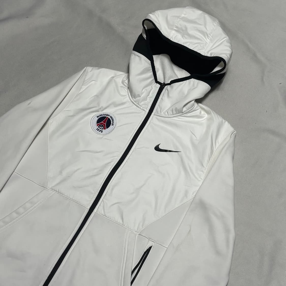 L 나이키 파리생제르망 트레이닝 후드집업 상품이미지1