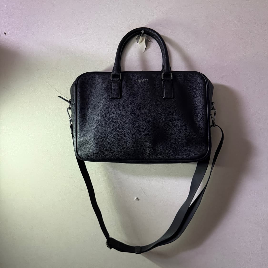 마이클코어스 남성 브리프 서류가방 2way 토트&크로스백 상품이미지2