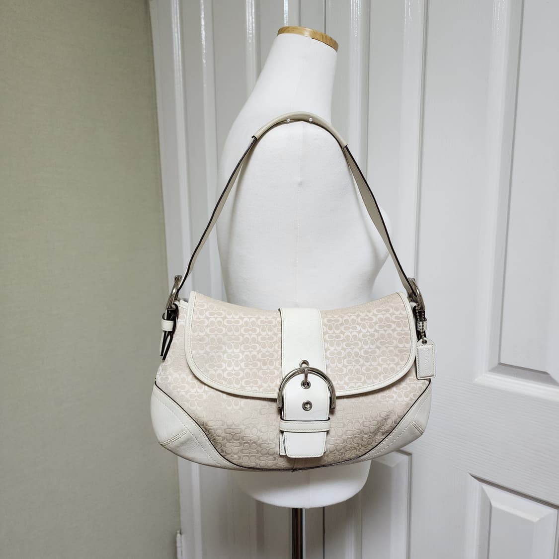 상태굿) 코치 소호 미니 플랩 숄더백 상품이미지1