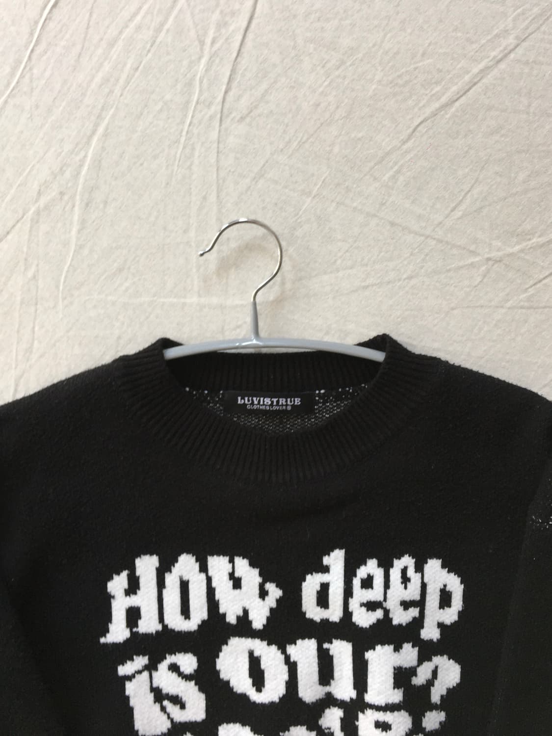 러브이즈트루 라운드넥 니트 상품이미지4