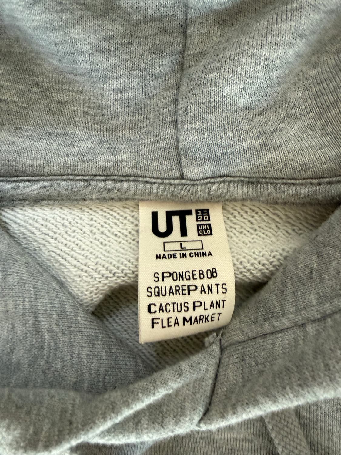 유니클로 스폰지밥 후드티 L 상품이미지3
