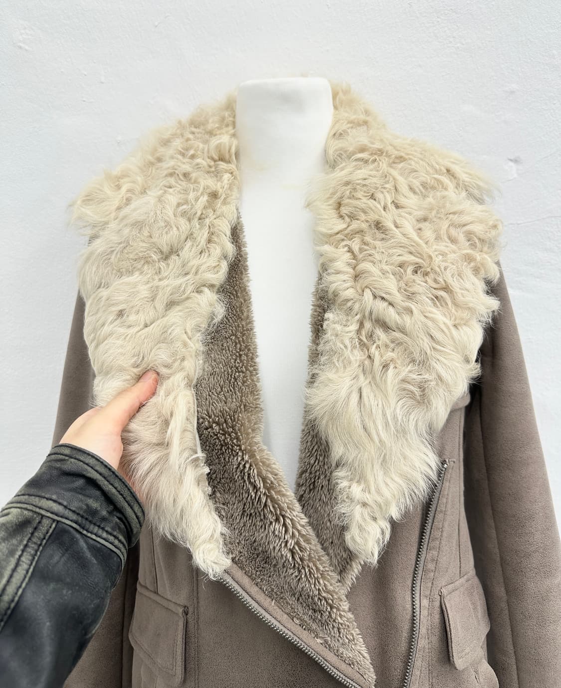 Vintage shearling fur suede mustang  상품이미지7