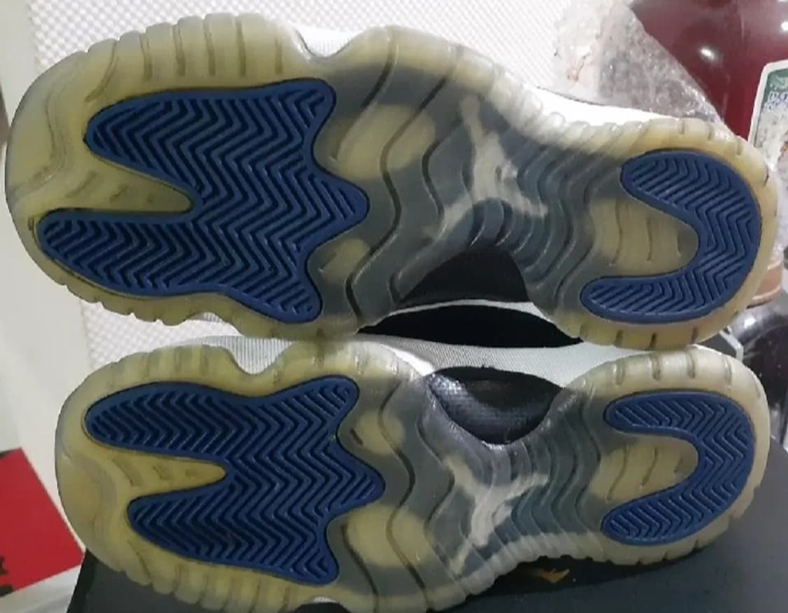 에어 조던11 레트로 스페이스 잼 상품이미지9