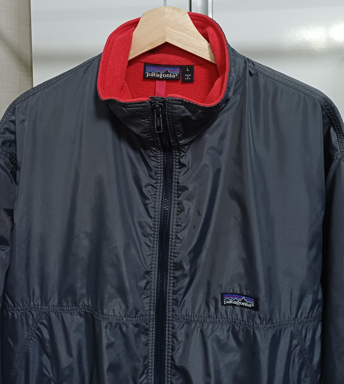 🇺🇸 파타고니아 쉘드 신칠라 봄버 자켓 - 그레이 상품이미지2