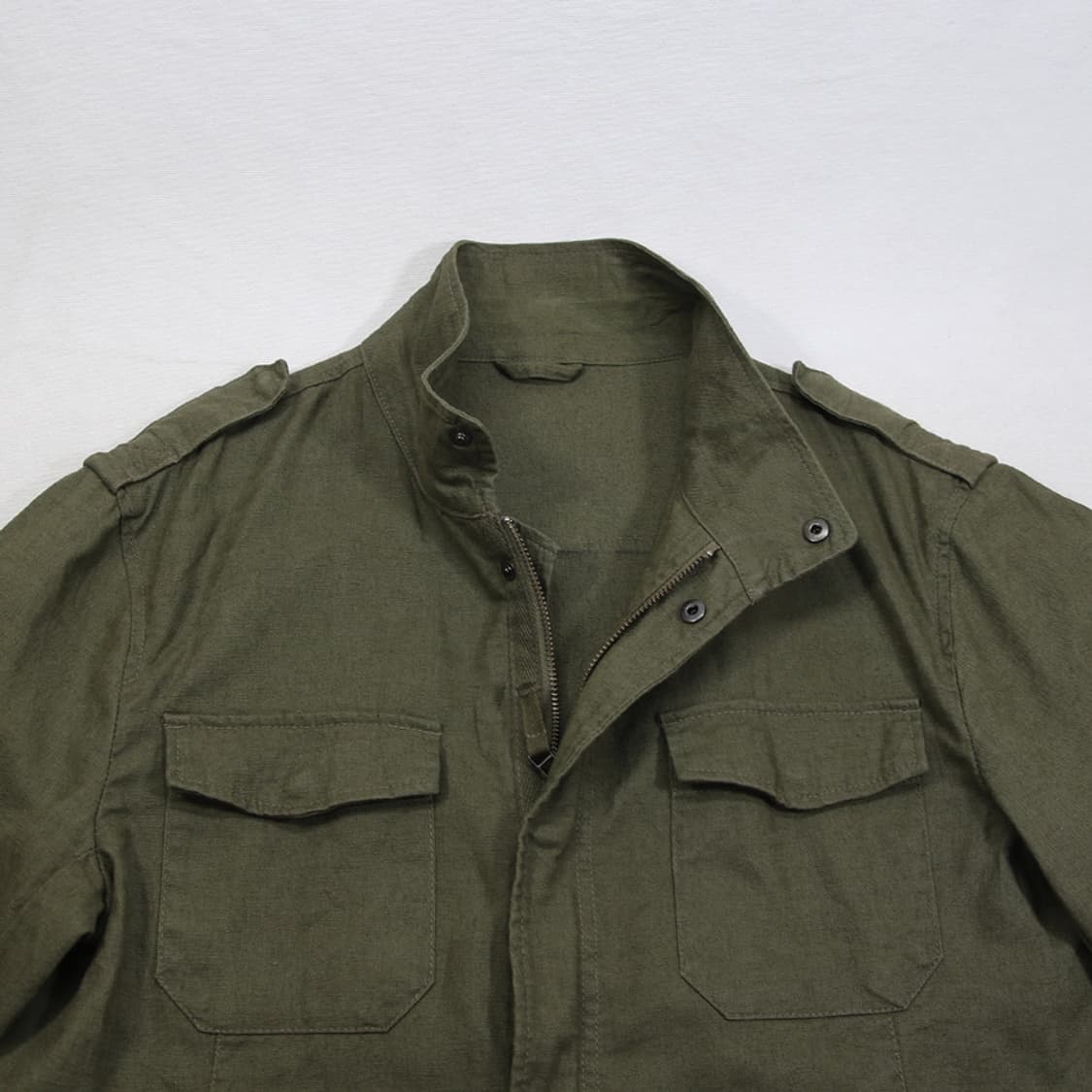 (착용컷) 유니클로 밀리터리 린넨 자켓 (남성용 100) 상품이미지5