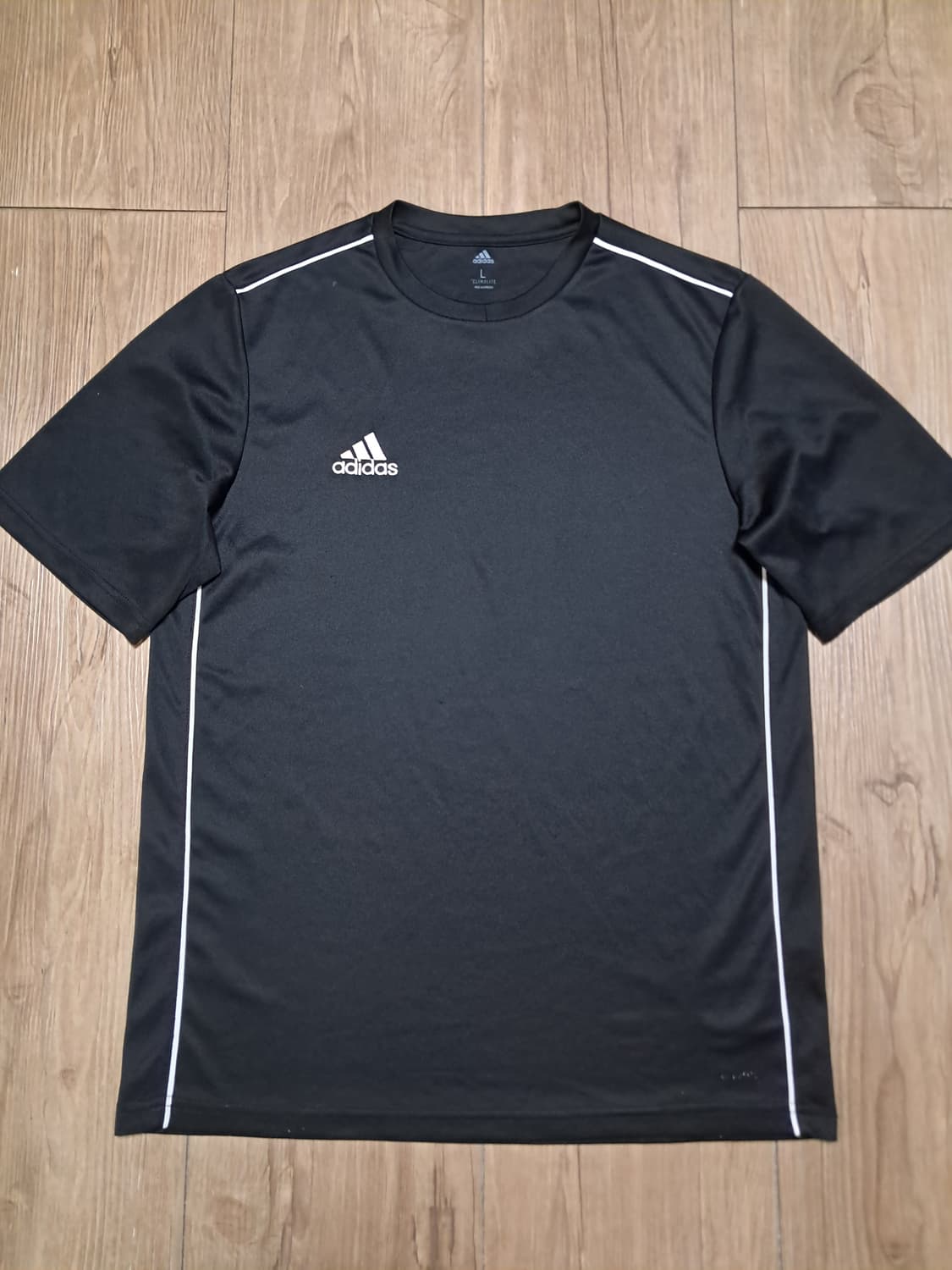 아디다스 반팔티 남성L 상품이미지3