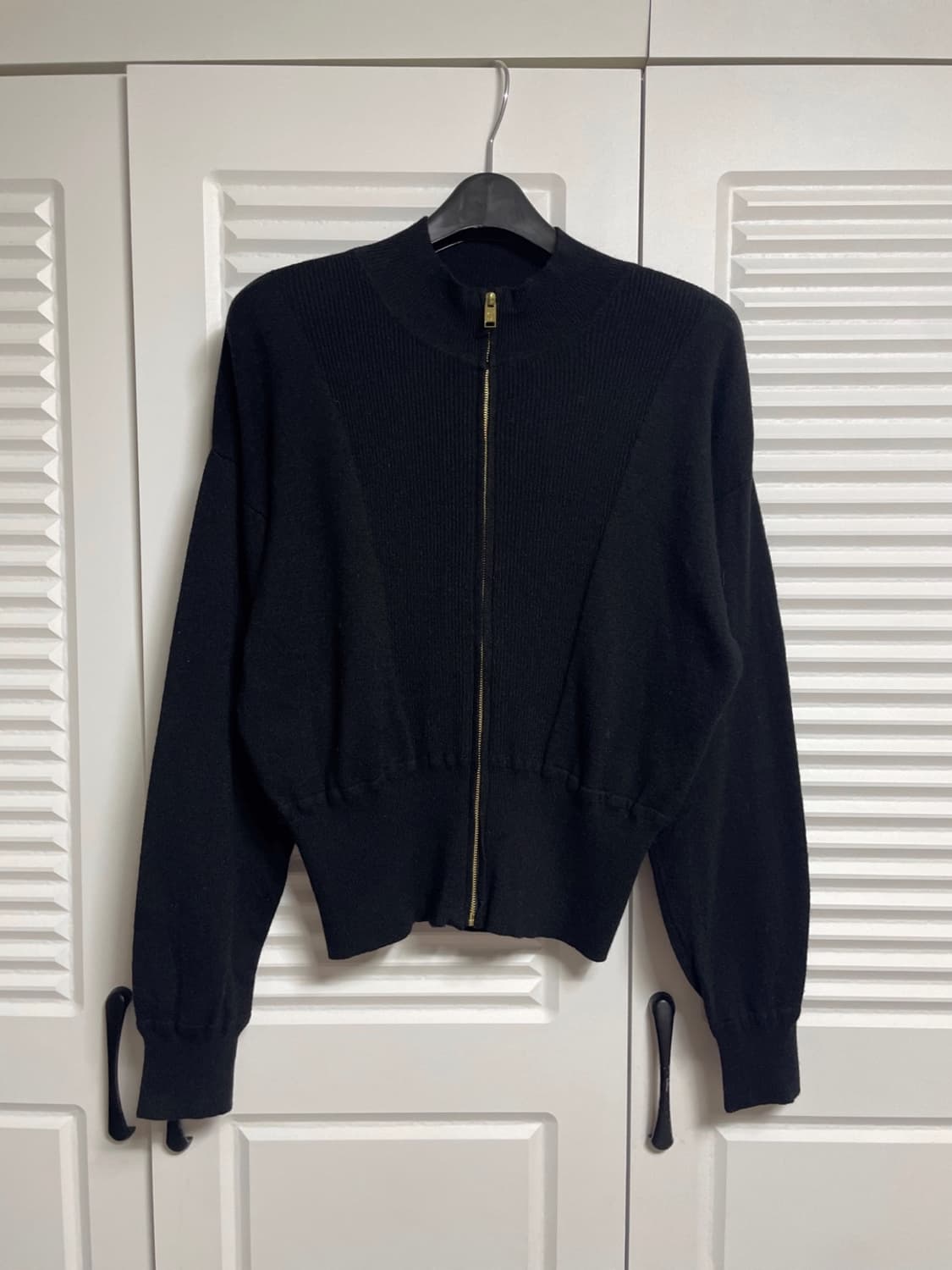 센존 니트 집업 상품이미지1