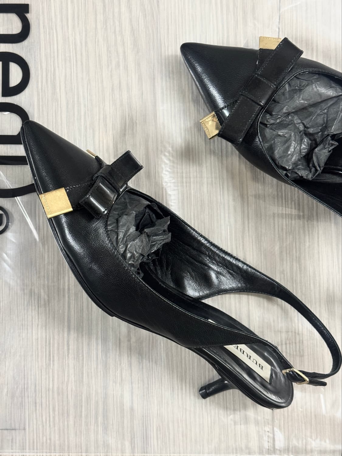 Burberry Bow Detail Leather Slingback  상품이미지3