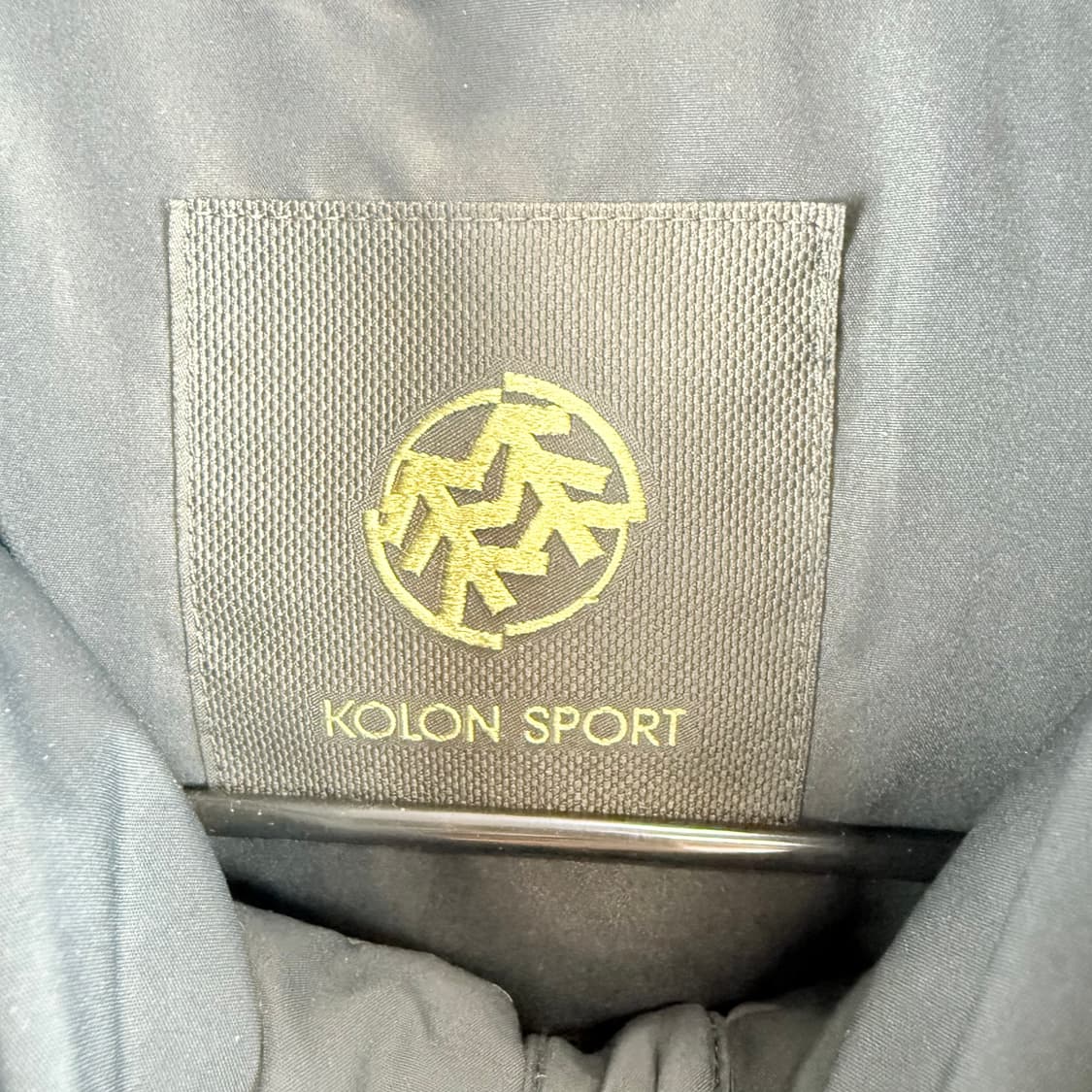 (F) 코오롱스포츠 고어택스 누빔 패딩 바람막이 자켓 블랙 상품이미지3