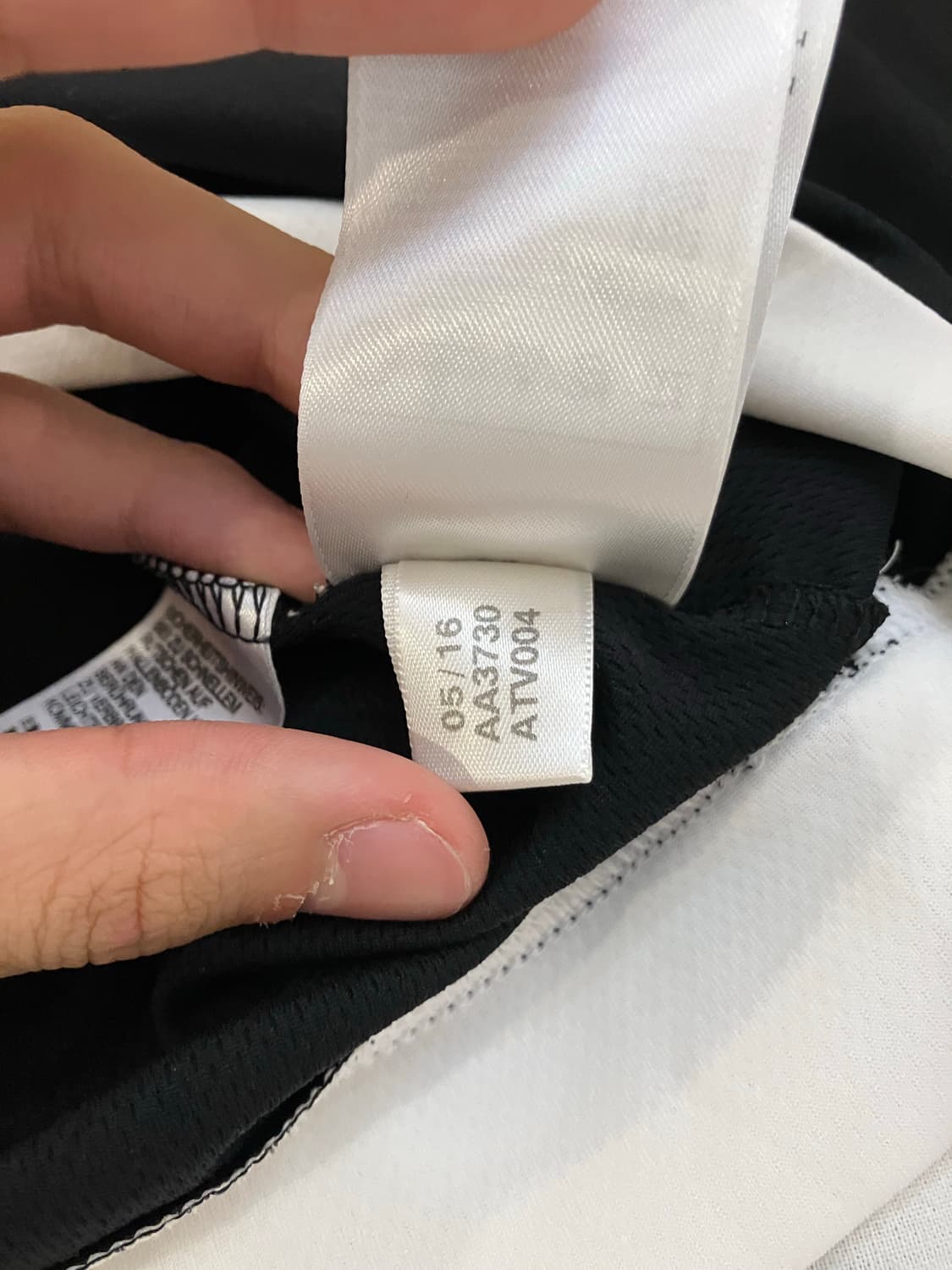 아디다스 레알마드리드 커스텀 트레이닝 탑 유니폼 블랙 상품이미지7