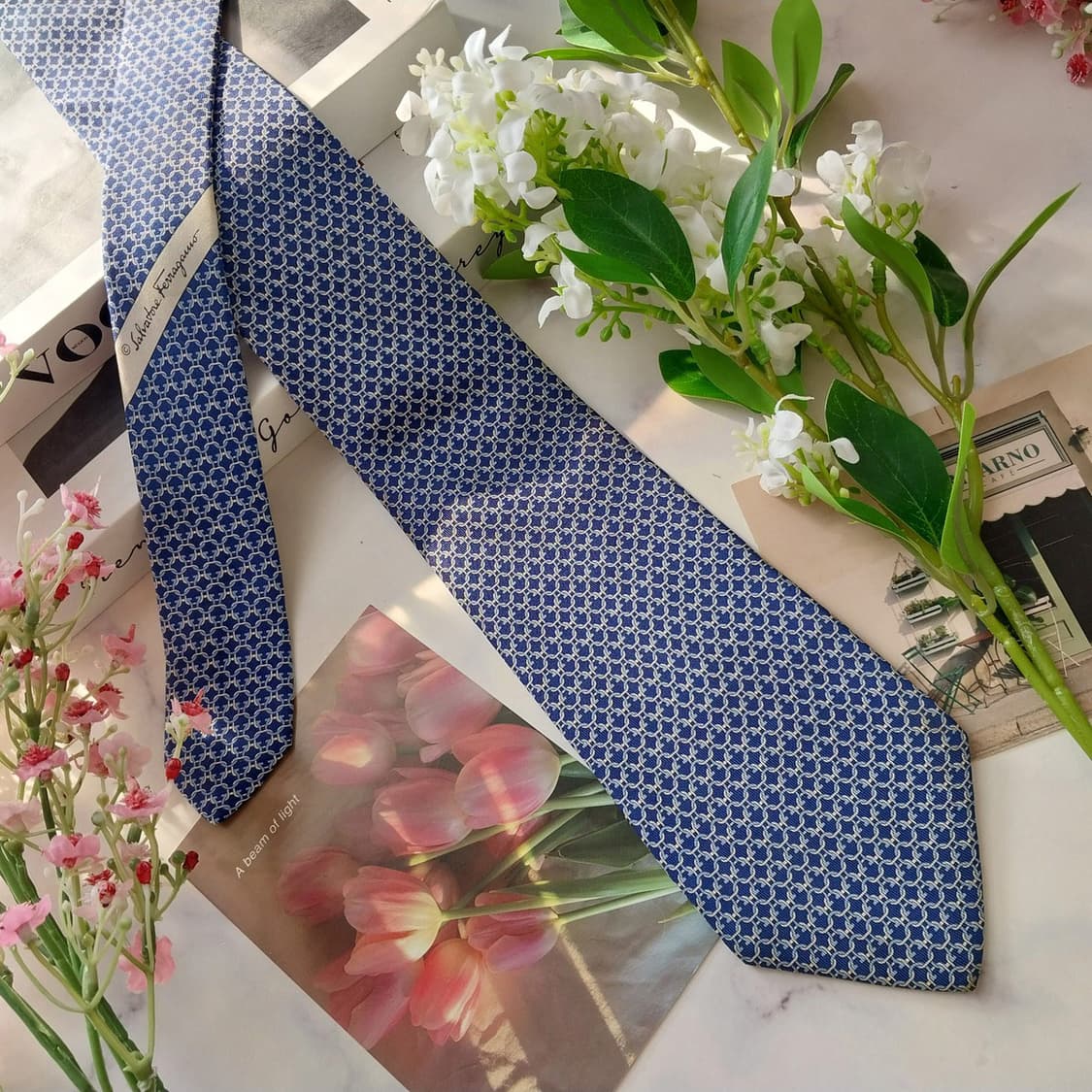 살바토레 페라가모 실크 블루 패턴 넥타이 8.5cm B등급 K1712
 상품이미지4