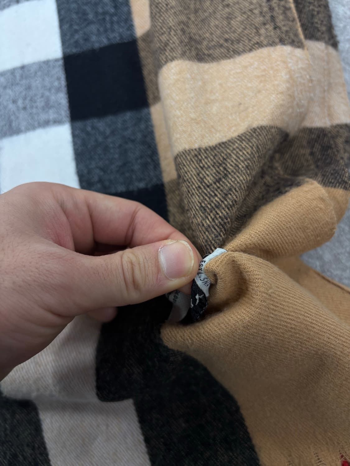 Burberry Muffler    상품이미지3