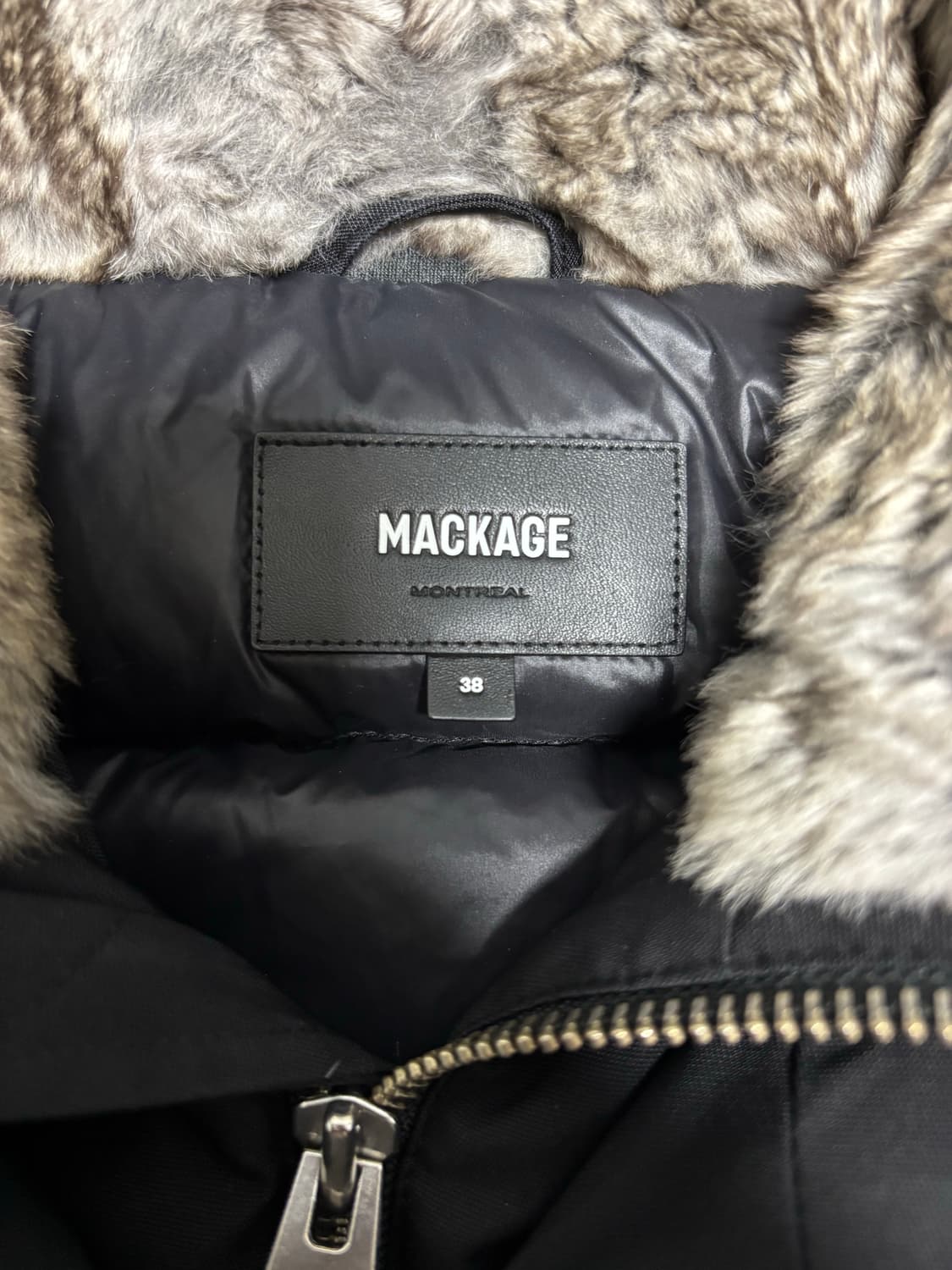 [38]  23FW 맥케이지 딕슨 실버퍼 상품이미지3