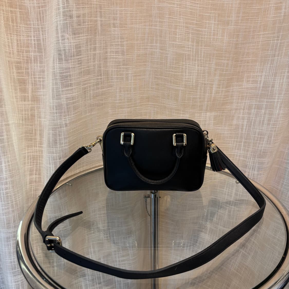 정품 메트로시티 테슬 크로스백     상품이미지5