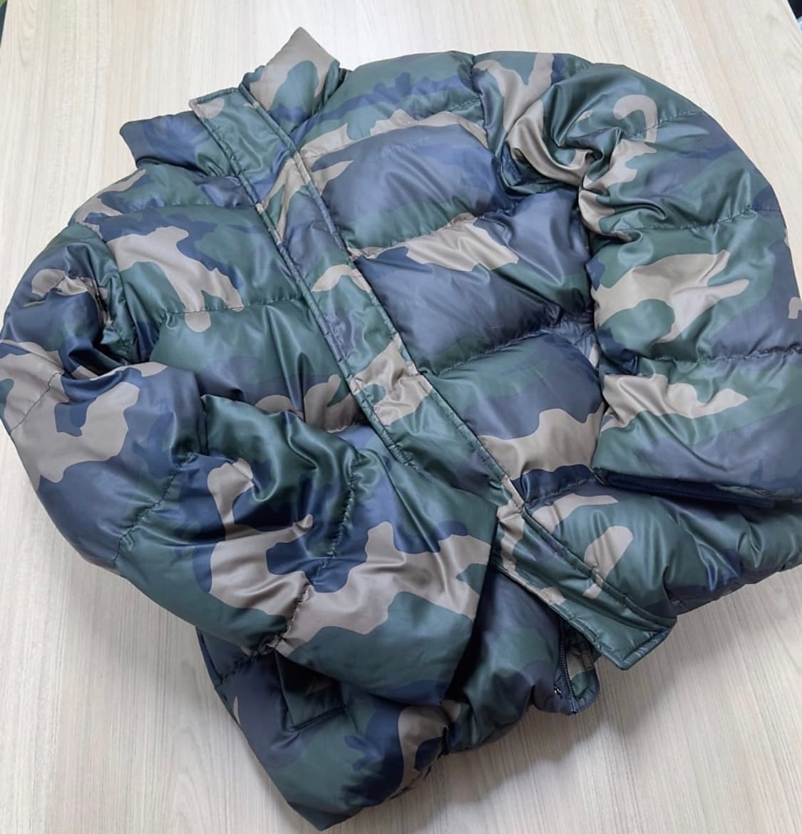 [XL] 칼하트 wip 데밍 카모플라쥬 패딩자켓 상품이미지1