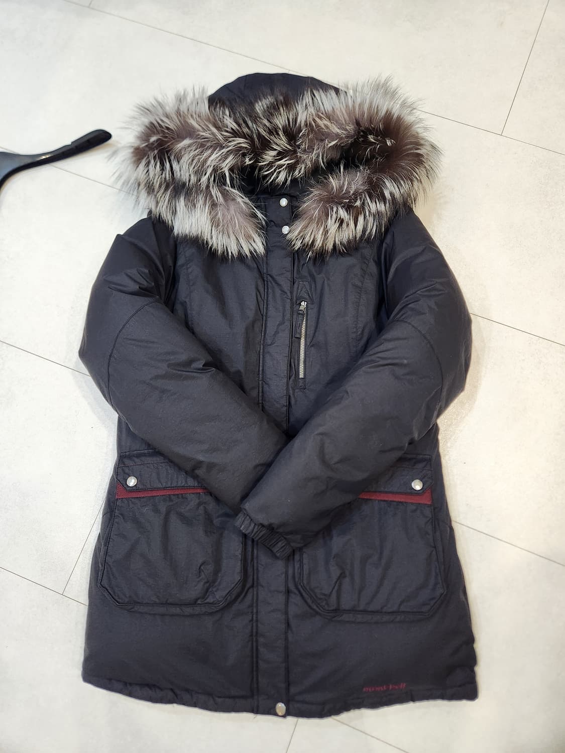 몽벨여성헤비롱구스다운 블랙 상품이미지2