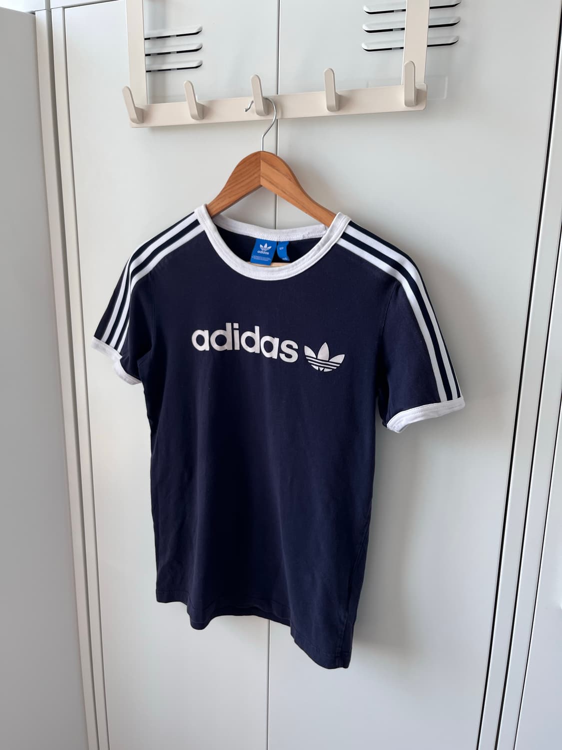 Adidas vintage 아디다스 네이비 반팔 티셔츠 상품이미지1