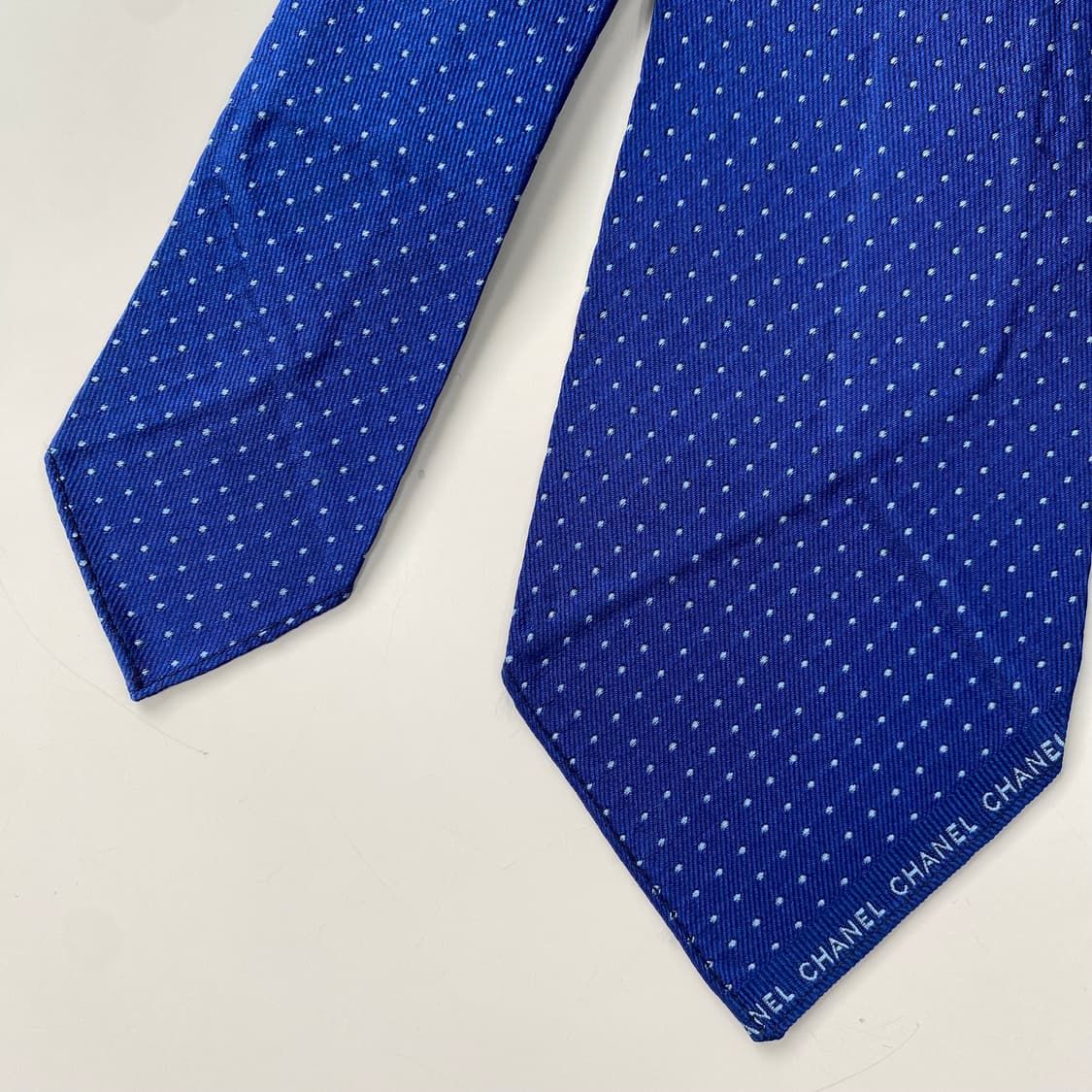 샤넬(CHANEL) 영문로고 명품 정품 넥타이 상품이미지9