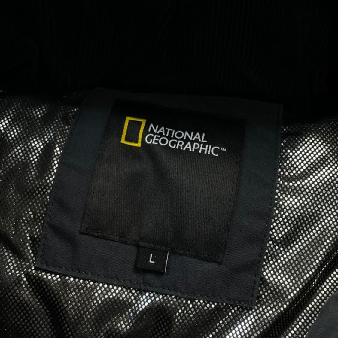 100 내셔널지오그래픽 와펜 패딩  상품이미지3