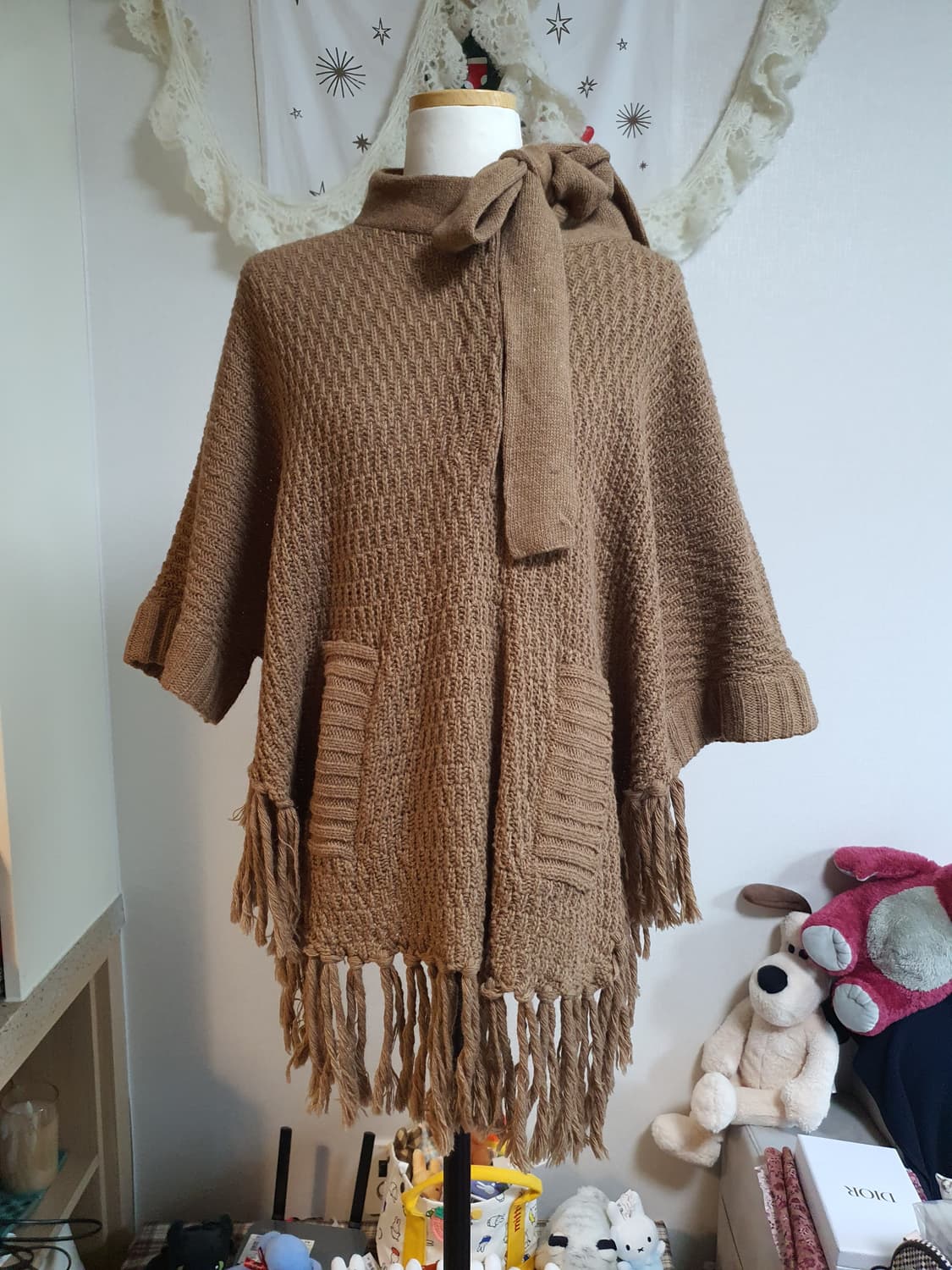 [모리걸] 사와코 니트 폰쵸 망토 브라운색상 달천깔 상품이미지1