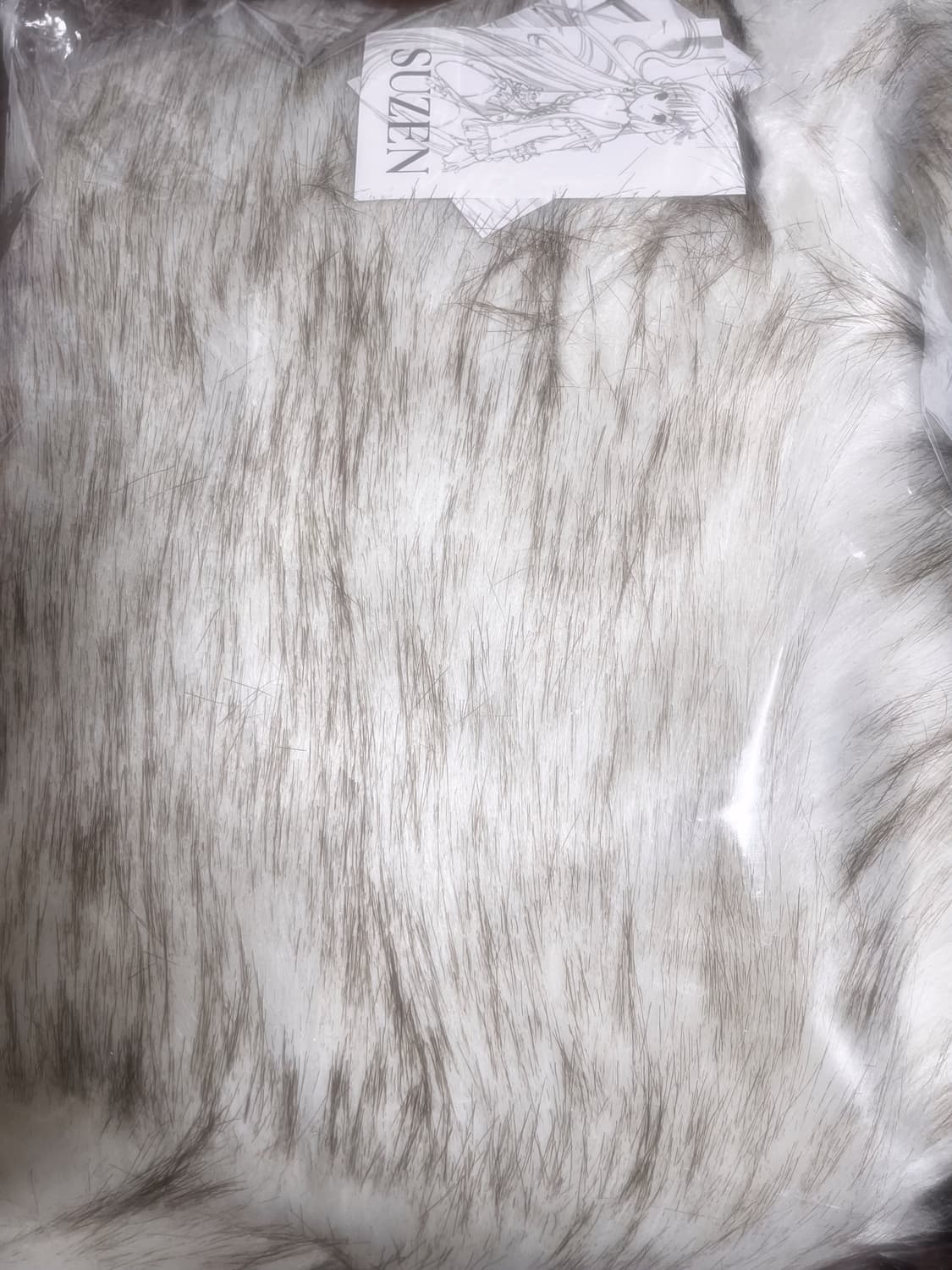 스젠 퍼자켓 Rokina Eco Fur Jacket (White) 애즈온 상품이미지10