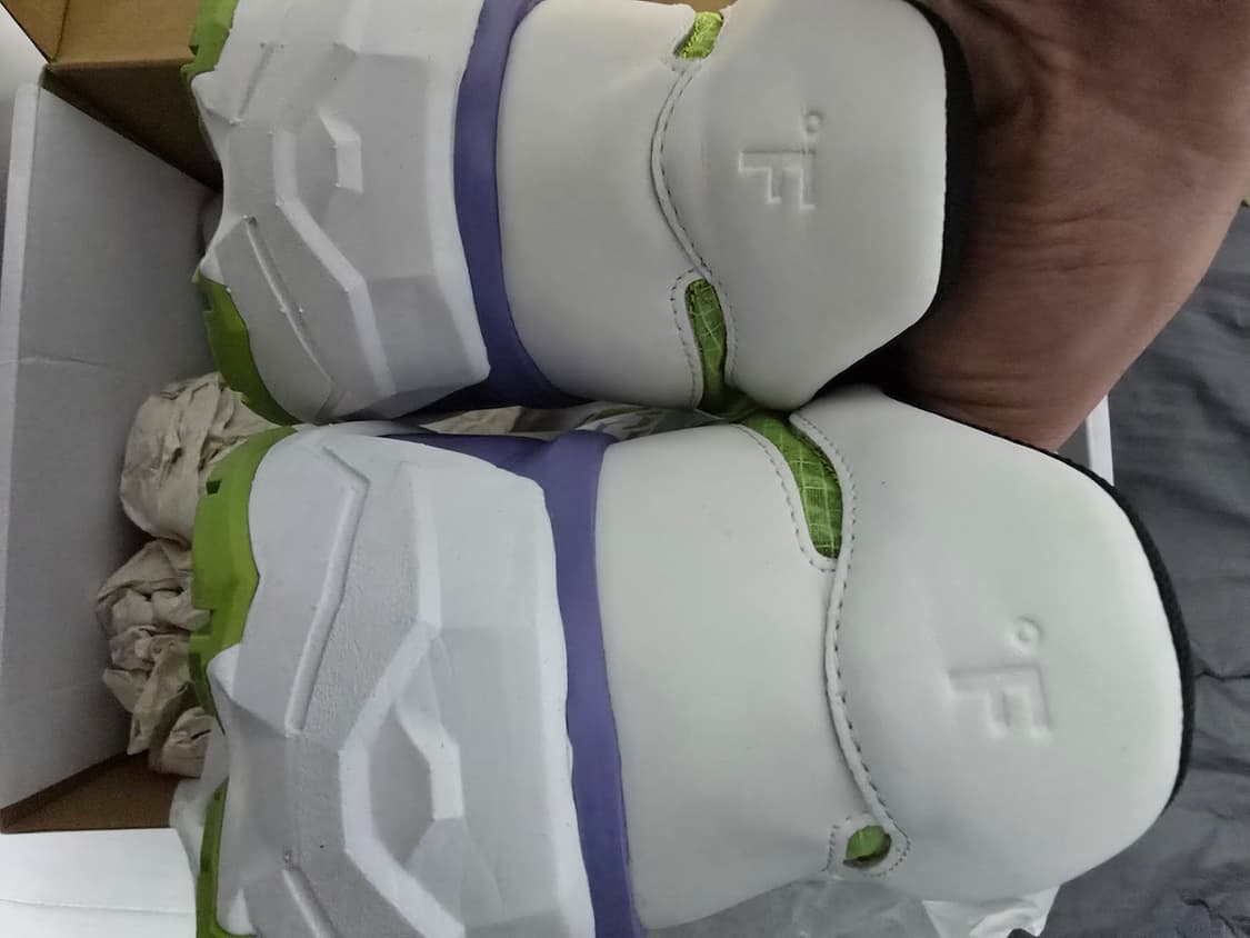 슈콤마보니 fev 285 사이즈 민트급 상품이미지6