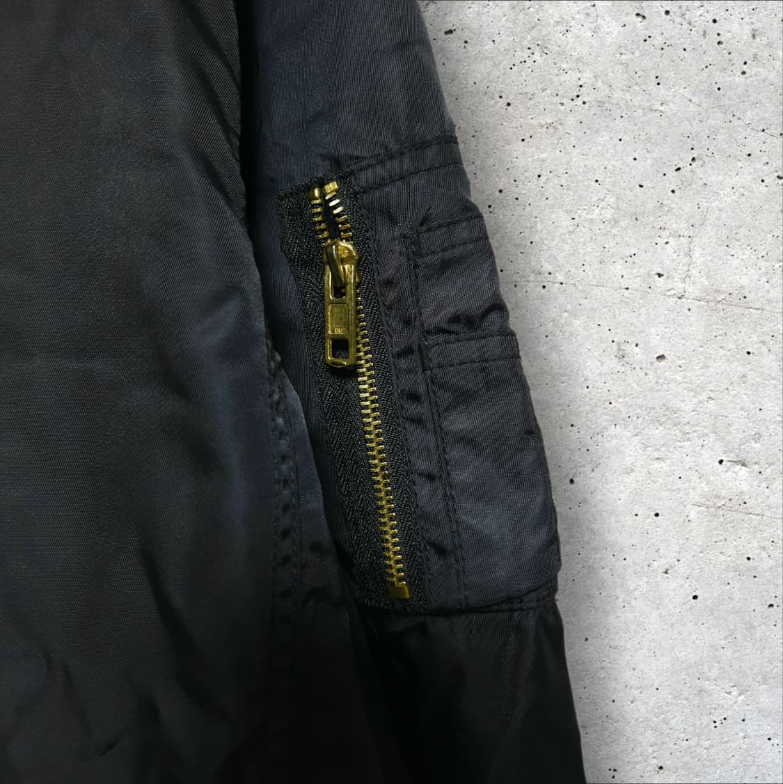 디자인유나이티드 MA-1 봄버 자켓 (100/L) 상품이미지3