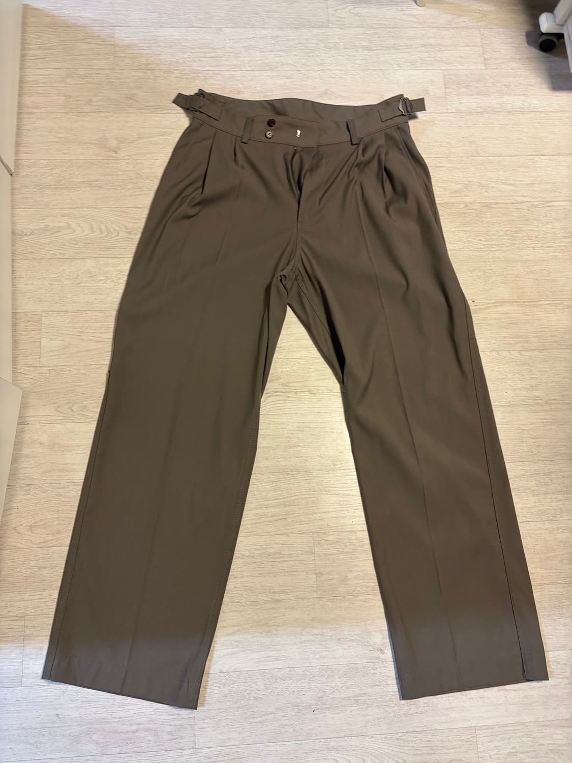 [3회착,02] 23AW 어나더오피스 산티아고 슬랙스 밍크 상품이미지4