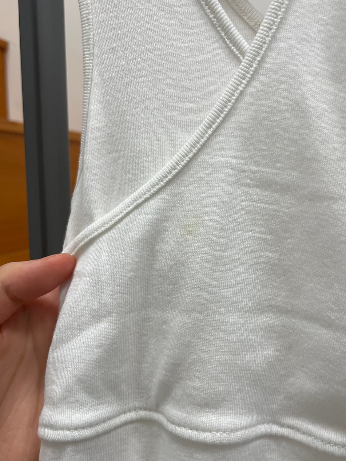 THEILMA 레이어드 화이트 홀터나시 상품이미지5