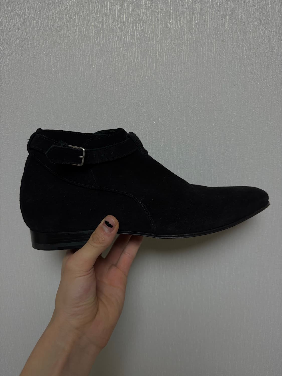 Saint Laurent 생로랑 블랙 스웨이드 미드 은장버클 부츠  상품이미지1