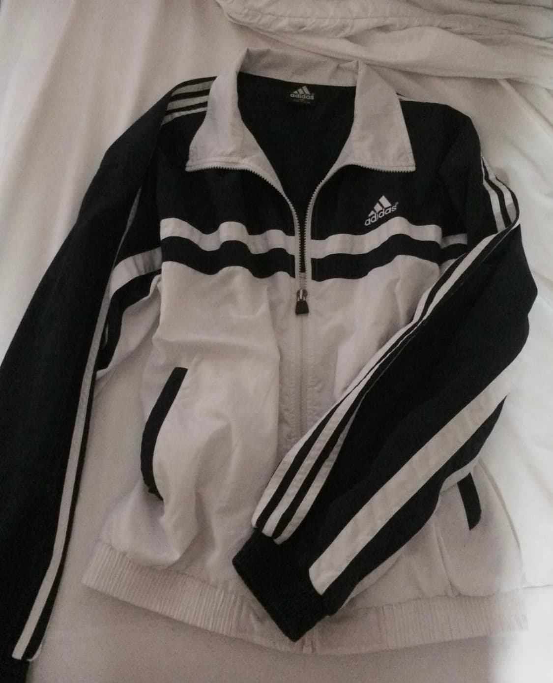 아디다스 올드스쿨 바람막이 삼선 배색 네이비 화이트  상품이미지1