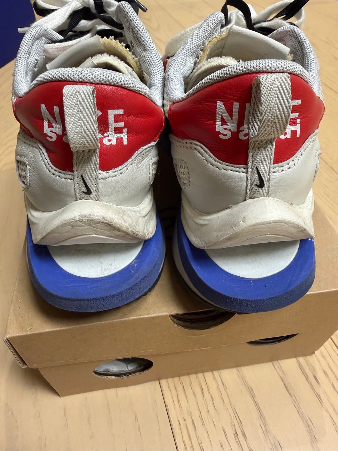 나이키 x 사카이 베이퍼와플 로얄 푸시아 상품이미지3