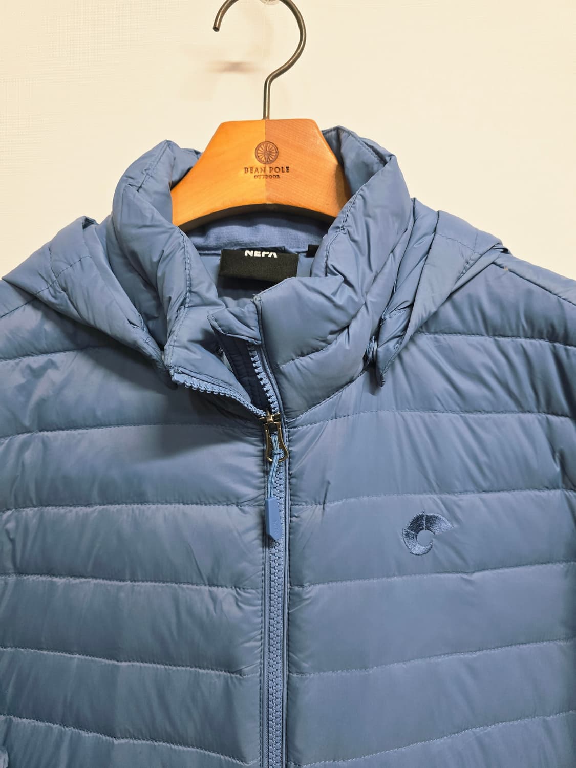 네파  후드구스다운경량블루 상품이미지2