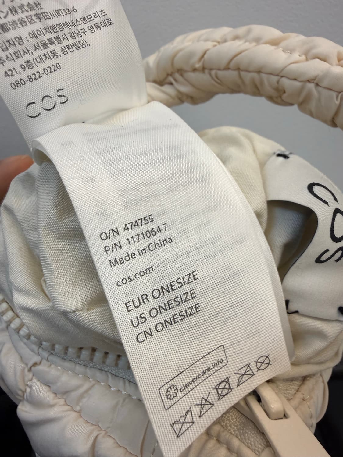 COS 코스 퀄티드 미니 구름백  상품이미지7