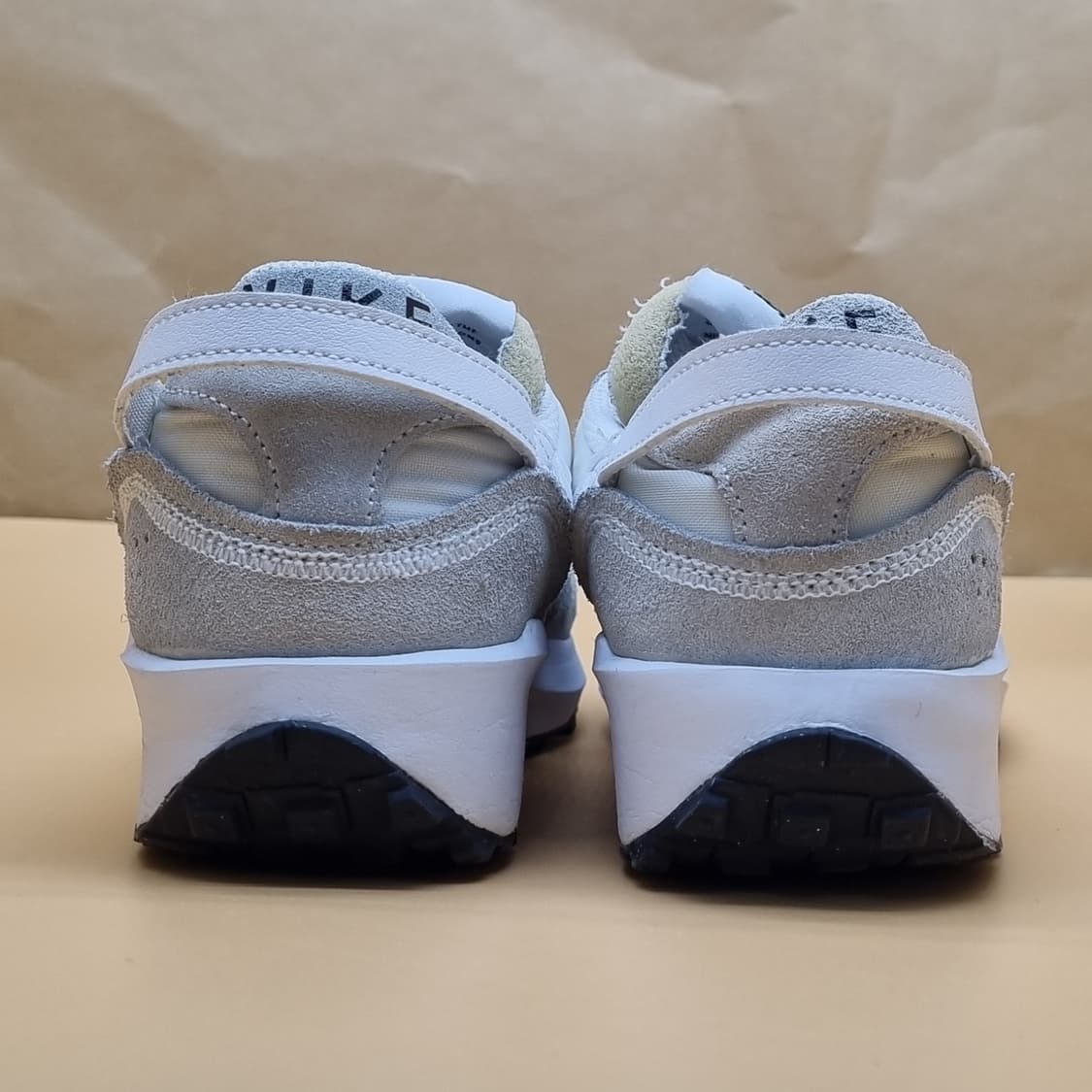 나이키 와플데뷰 여성운동화235  상품이미지4