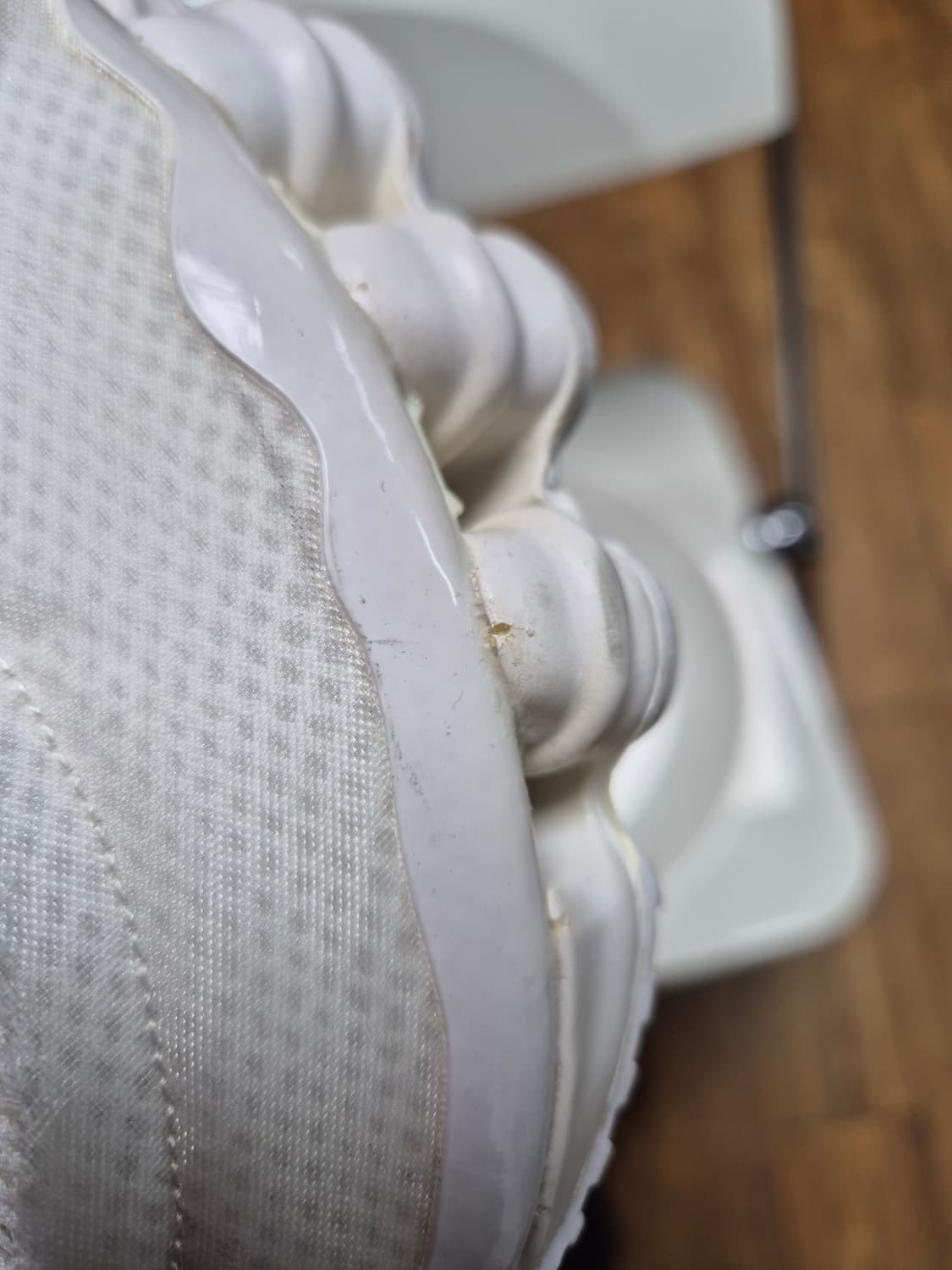 꼼데가르송 나이키 샥스265 상품이미지6