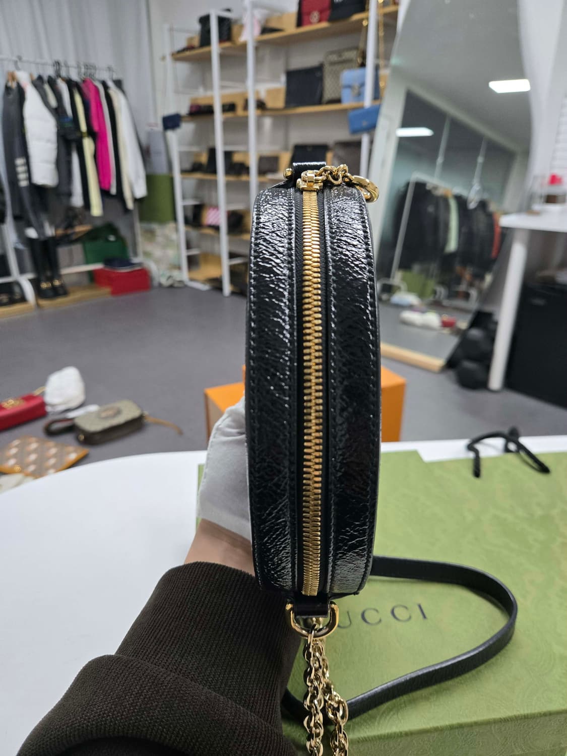 [40%할인] 구찌 오피디아 GG 라운드백 상품이미지5