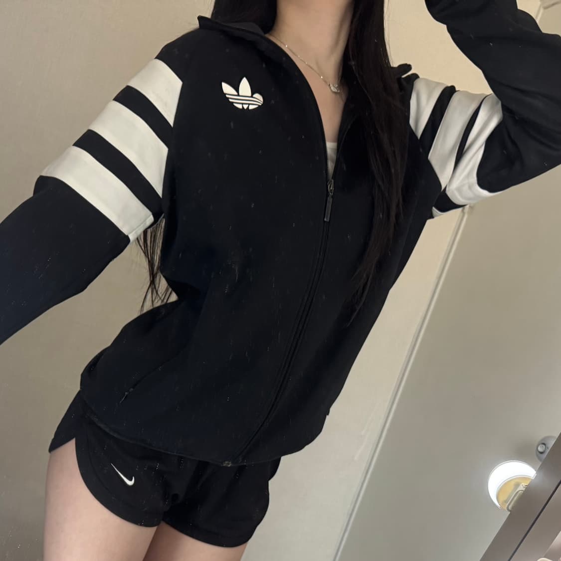 아디다스 구파이어버드 삼선배색 블랙 트랙탑 져지 🤍🖤 상품이미지3