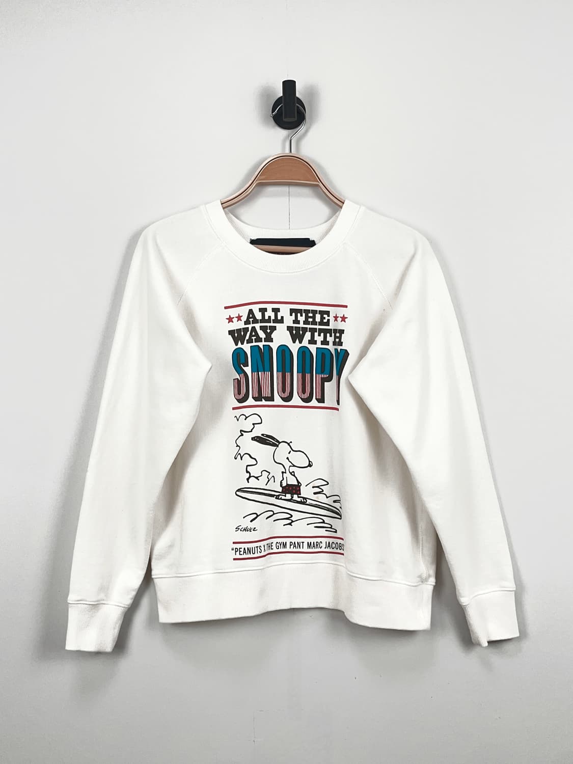 피너츠 x 더 마크 제이콥스 스누피 서핑 맨투맨 상품이미지2